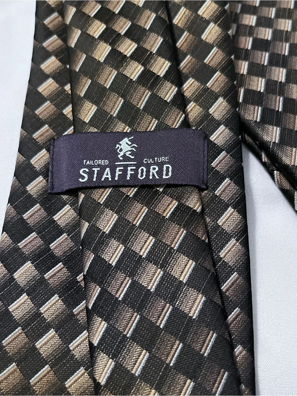 Stafford Men's Woven Check Tie in Brown and Black